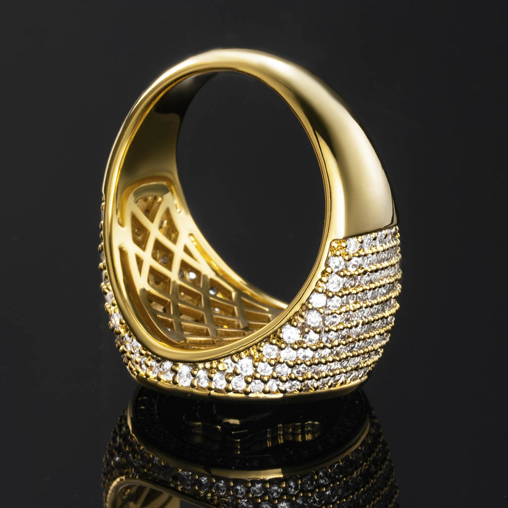 Iced Snake Hair Banshee Ring in Gold