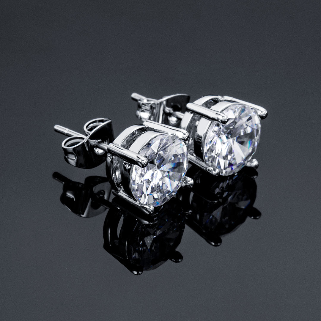 Round Cut Stud Earring