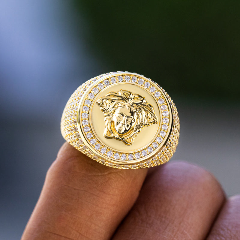 Iced Snake Hair Banshee Ring in Gold