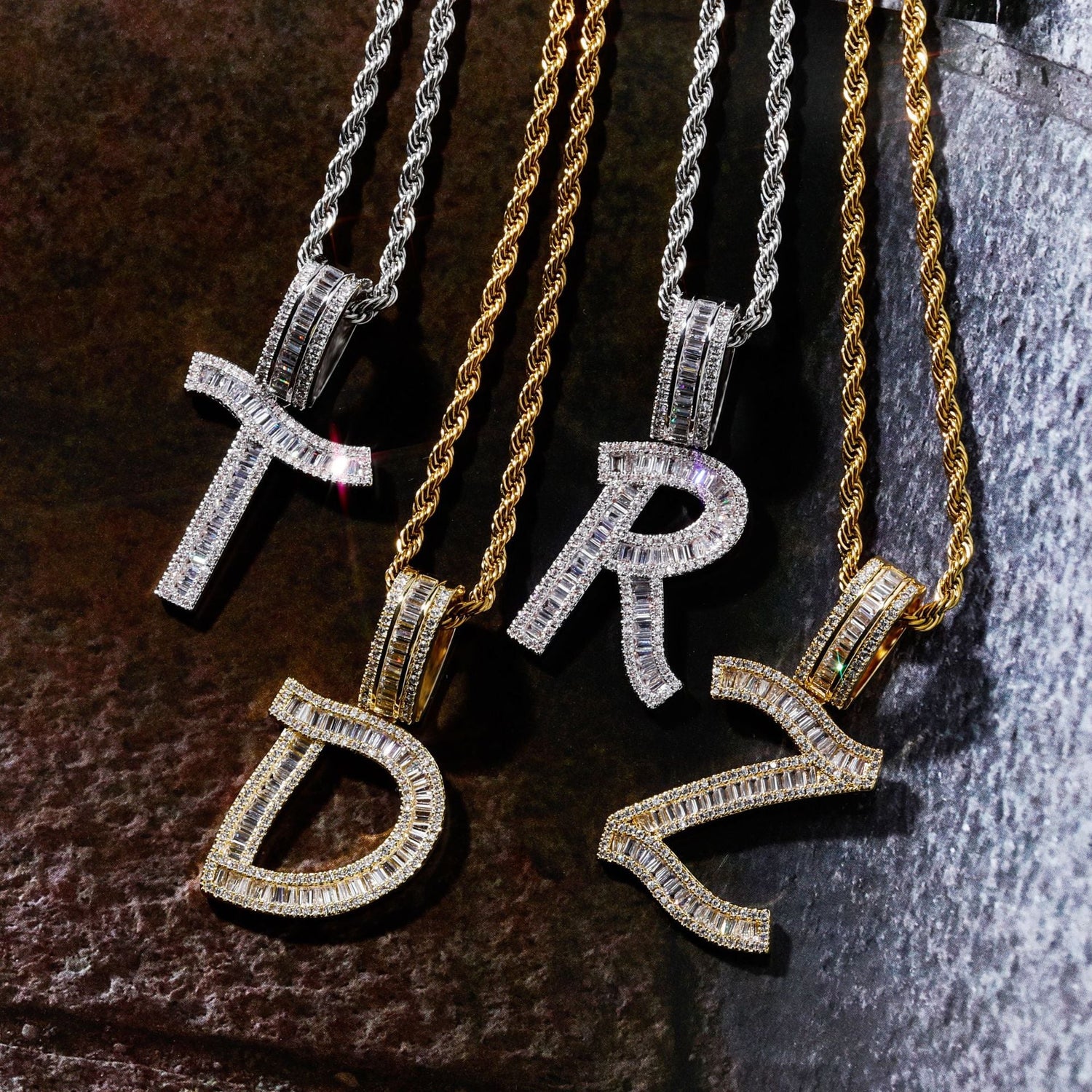 NECKLACE_NAME_LETTER