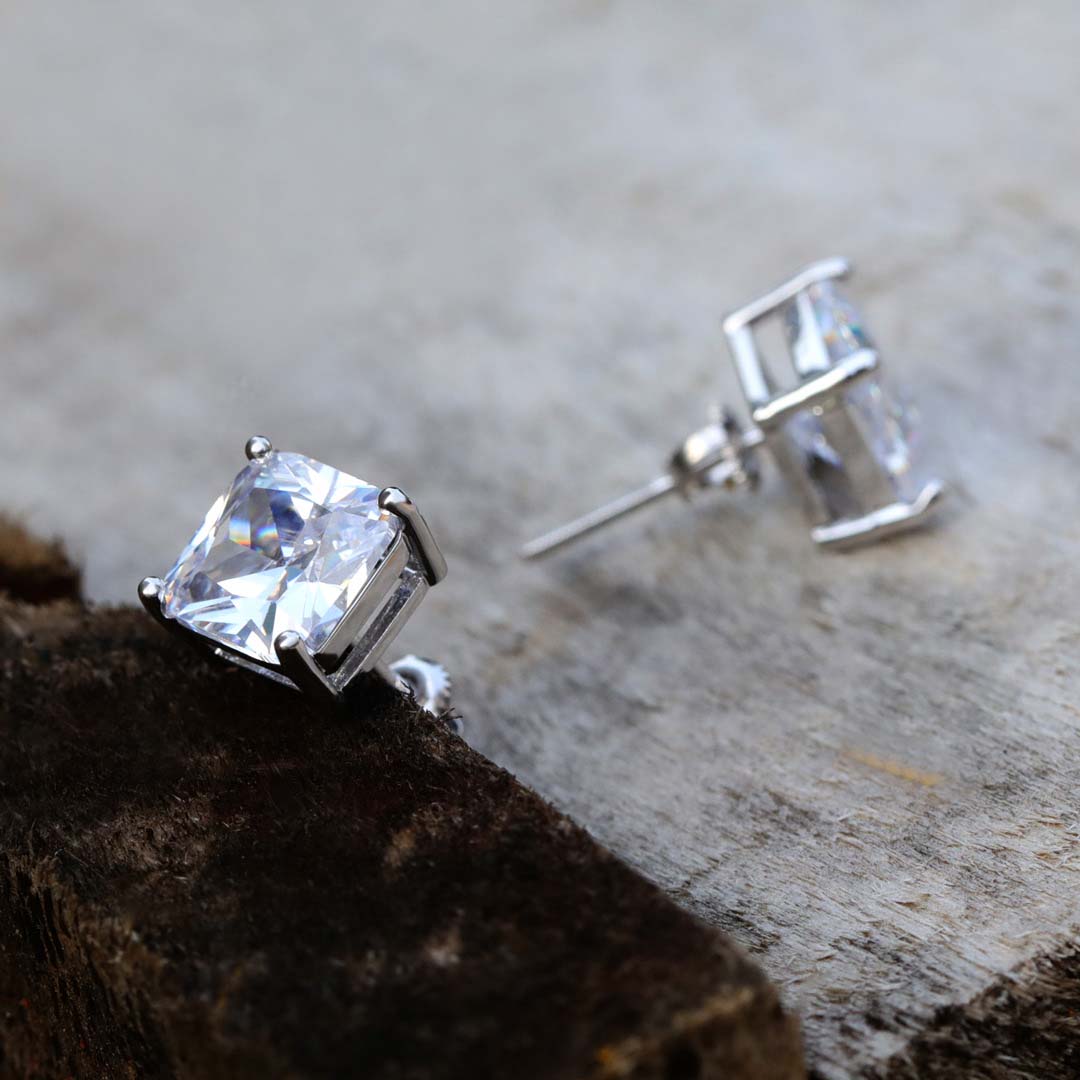 Radiant Cut Stud Earring in White Gold
